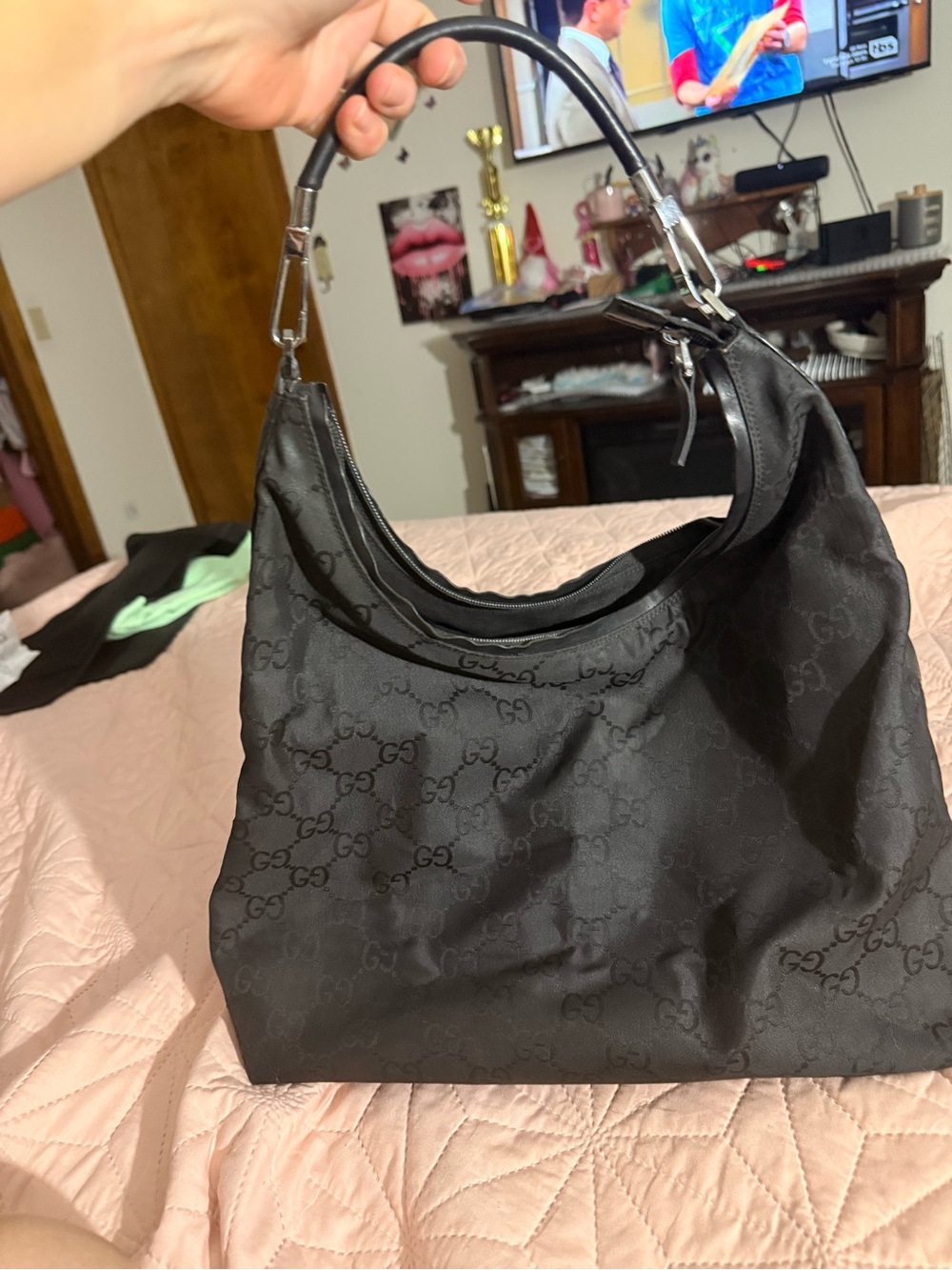 Gucci Black Monogram Hobo Shoulder Bag - Picture 3 of 6